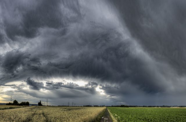 55789_burka 640x420.jpg