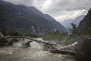 55995_switzerland_europe_storms_54288 640x420.jpg
