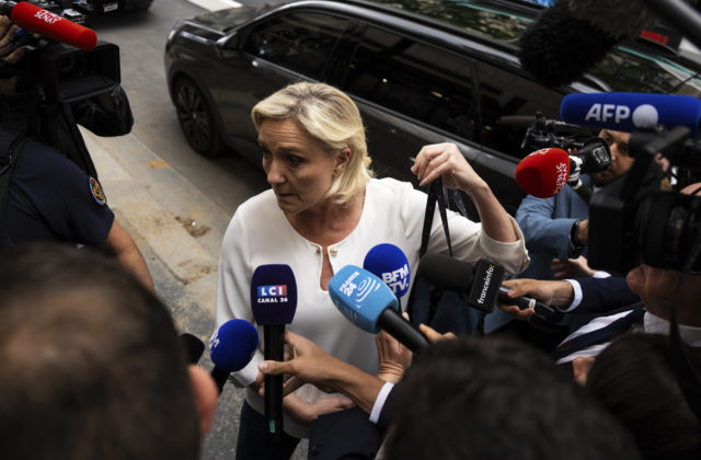 56051_france_election_96111 640x420.jpg