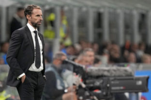 56369_soccer_world_cup_england_85546 f921f3b4542f478e92bde16e0520565c 640x420.jpg