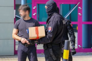 56450_450075926_881949607303942_925050487936761949_n 640x420.jpg