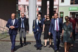 56566_komisia 4 2048x1365 1 640x420.jpg