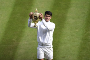 56884_britain_tennis_wimbledon_22883 640x420.jpg