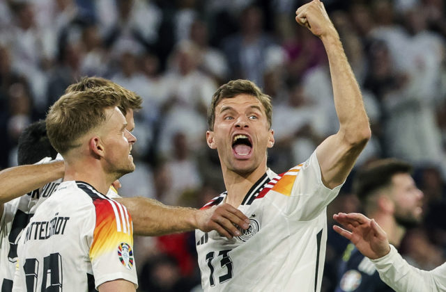 56900_germany_soccer_muller_retires_53065 640x420.jpg
