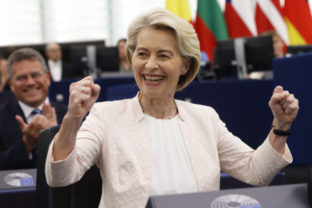 57131_aptopix_france_european_commission_president_77895 640x420.jpg