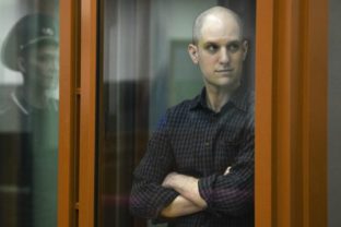 57192_russia_us_reporter_34895 640x420.jpg