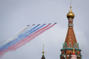 57296_russia_victory_day_parade_52016 640x420.jpg