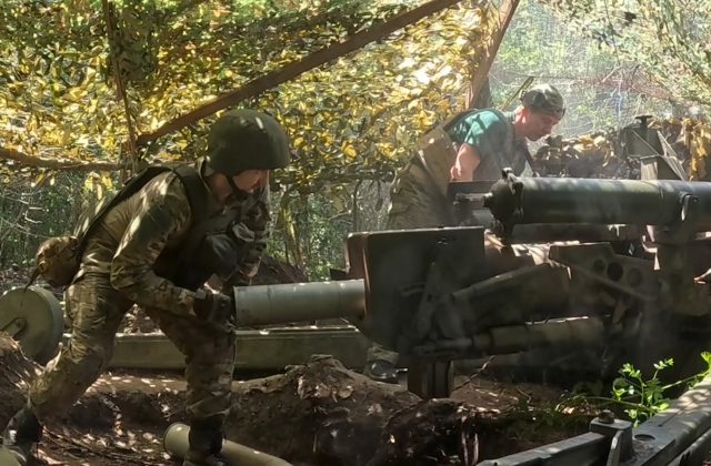 57495_ruski vojaci na fronte na ukrajine 640x420.jpg