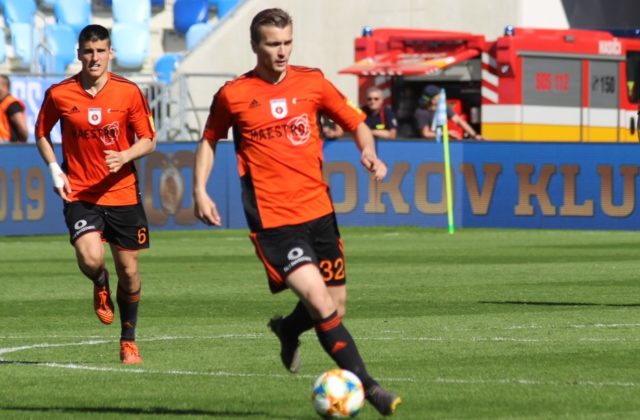 57588_img_9404 640x420.jpg