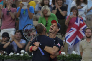 57736_aptopix_paris_olympics_tennis_96229 640x420.jpg