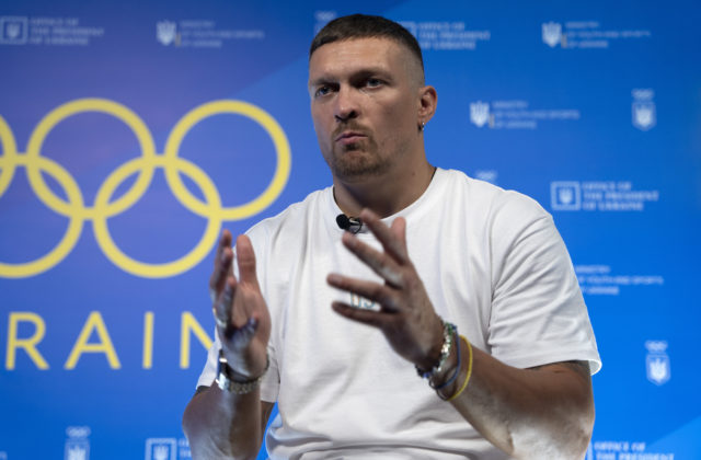 57889_paris_olympics_usyk_13543 640x420.jpg