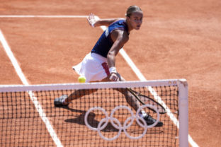 58001_paris_olympics_tennis_89135 640x420.jpg