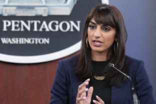 58626_pentagon_singh_81208 640x420.jpg