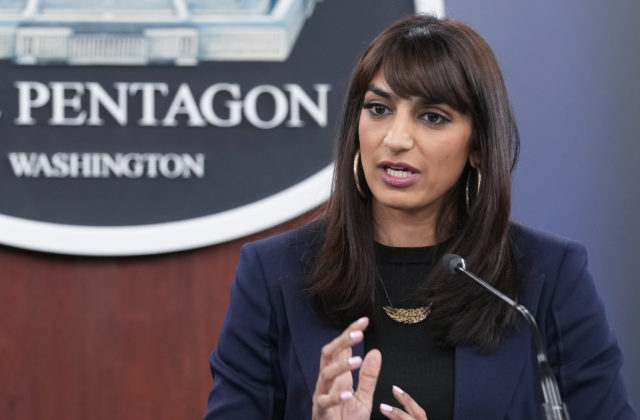 58626_pentagon_singh_81208 640x420.jpg