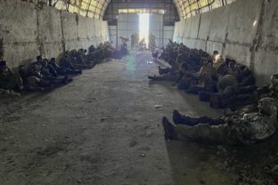 59010_ruski branci v ukrajinskom zajati 640x420.jpg