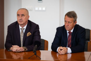 59343_66c5a627ad5ca562804238 640x420.jpg