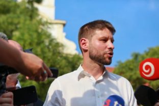 59356_66bb8a504713a550696836 640x420.jpg