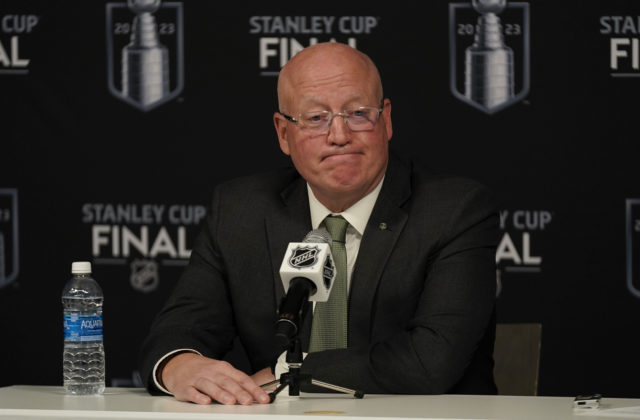 59396_stanley_cup_panthers_golden_knights_hockey_18344 640x420.jpg