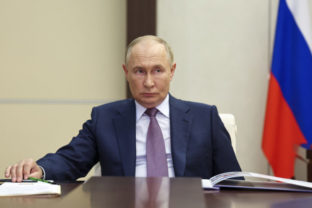 60022_russia_putin_13164 640x420.jpg