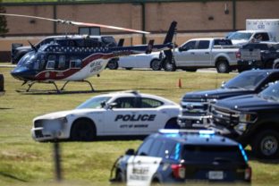 60220_aptopix_georgia high school shooting_60868 640x420.jpg