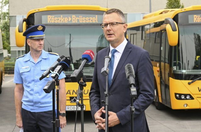 60283_hungary_immigration_39165 640x420.jpg