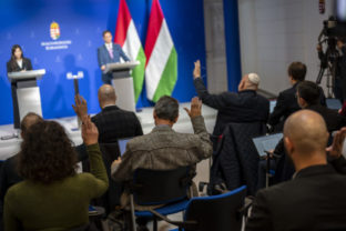 60577_democracy_in_europe_hungary_media_06696 640x420.jpg