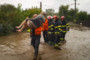 60674_romania_floods_83135 640x420.jpg