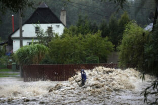 60709_czech_republic_floods_77230 640x420.jpg