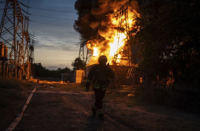 62901_aptopix_russia_ukraine_war_02373 640x420.jpg