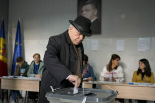 63255_moldova_election_74802 640x420.jpg