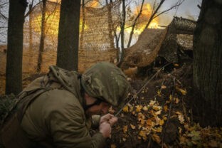 63484_aptopix_russia_ukraine_war_11026 640x420.jpg