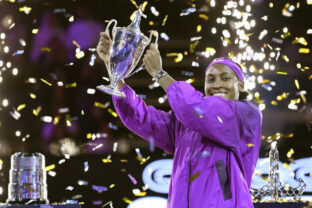 63657_aptopix_saudi_arabia_tennis_wta_finals_62204 640x420.jpg