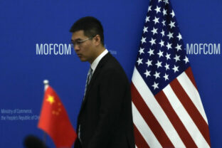 64875_china_us_sanctions_49647 640x420.jpg