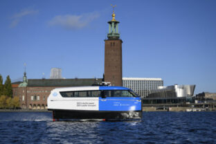 64897_sweden_hydrofoil_ferry_87230 640x420.jpg