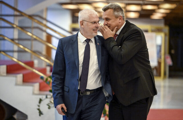 65413_sns5 640x420.jpg