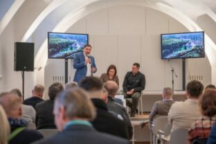 65495_469844273_967413832101140_2517119960829077798_n 640x420.jpg