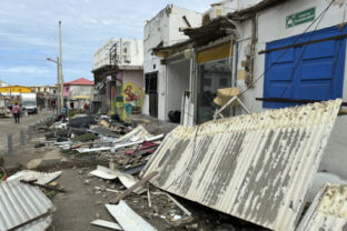 65666_mayotte_cyclone_chido_16020 640x420.jpg