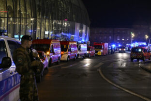 66682_france_tram_collision_23318 640x420.jpg