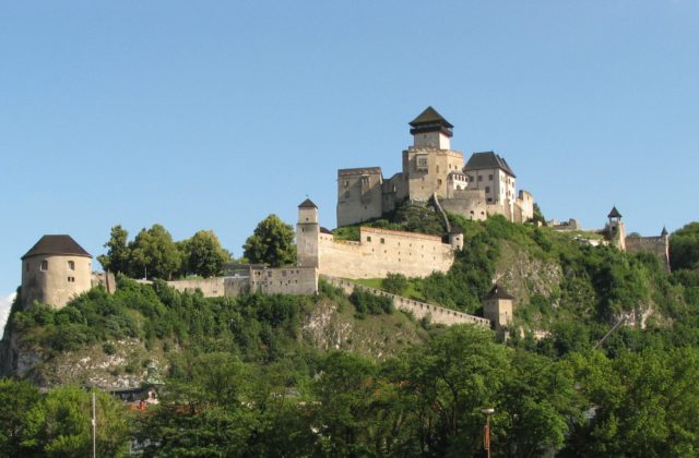 68807_trencin 1 640x420.jpg