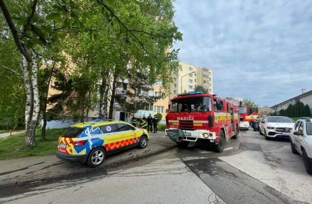 71245_hasici poziar 640x420.jpg