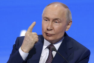 71657_russia_putin_46150 640x420.jpg