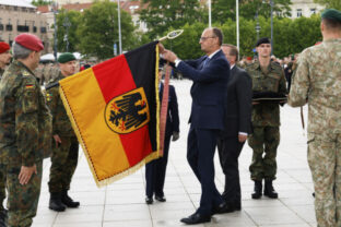72510_nemecky kancelar friedrich merz 640x420.jpg