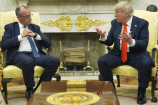 72925_us_germany_trump_86633 640x420.jpg