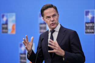 73637_netherlands_nato_summit_61885 640x420.jpg