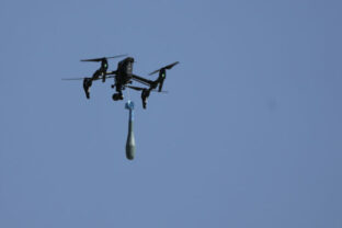 74118_trump_drones_08949 640x420.jpg