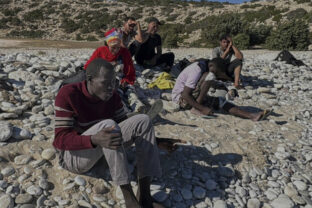 74307_migration_greece_libya_42528 640x420.jpg