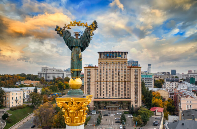 74322_gettyimages 1363984765 640x420.jpg