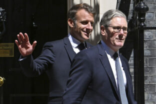 74350_britain_france_summit_81784 640x420.jpg