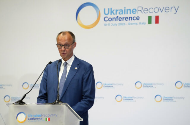 74409_italy_ukraine_recovery_conference_86356 640x420.jpg