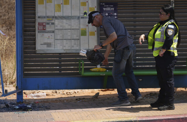 74878_israel_palestinians_67160 640x420.jpg